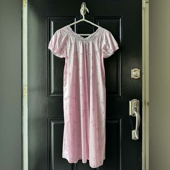 VTG Miss Elaine Purple Floral Nylon Lace Trim Nightgown Size M - Picture 7 of 11